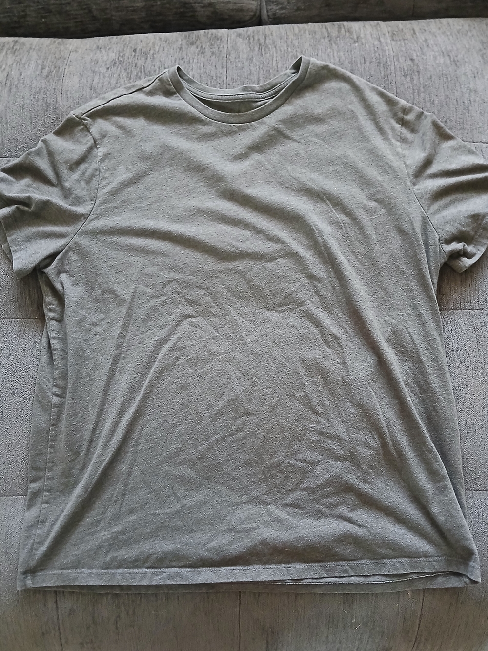 Goodfellow & Co Men's Crew Neck T-Shirt in Heather Gray